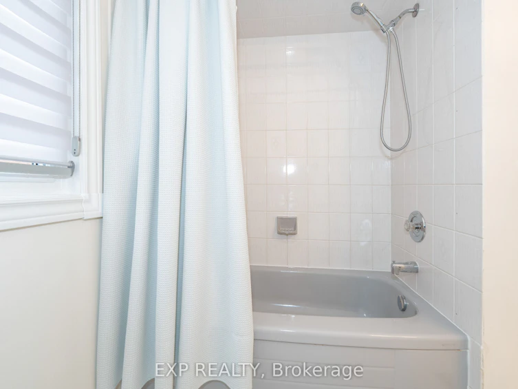 41 Montclair Road, Richmond Hill, ON, L4B 2S6 - 27