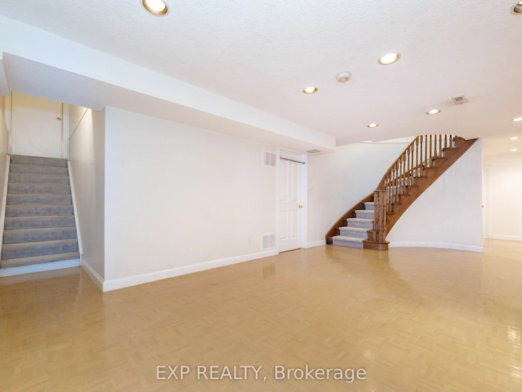 41 Montclair Road, Richmond Hill, ON, L4B 2S6 - 38