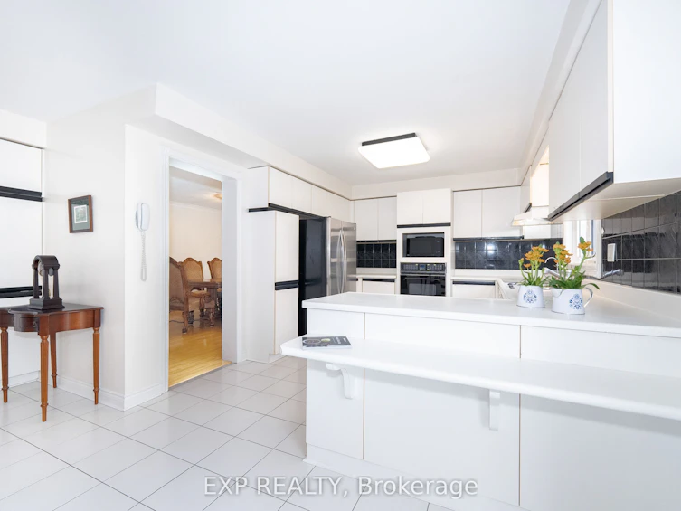 41 Montclair Road, Richmond Hill, ON, L4B 2S6 - 14