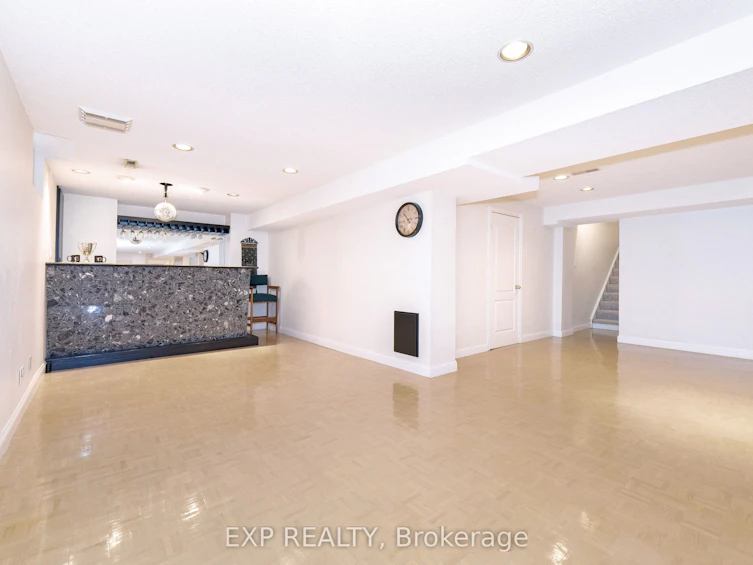 41 Montclair Road, Richmond Hill, ON, L4B 2S6 - 32