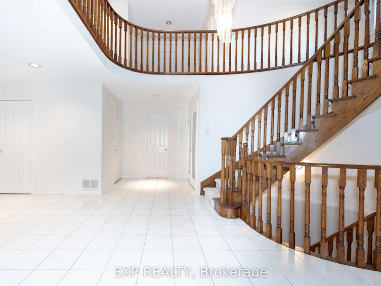 41 Montclair Road, Richmond Hill, ON, L4B 2S6 - 11