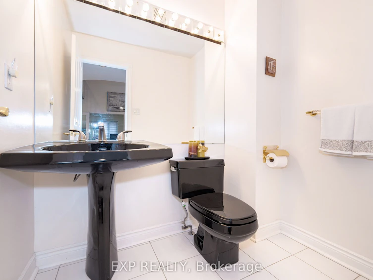 41 Montclair Road, Richmond Hill, ON, L4B 2S6 - 18