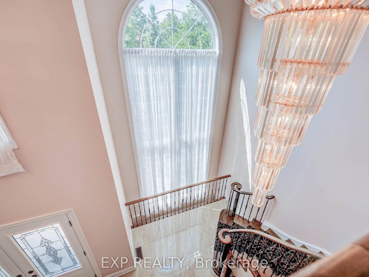 45 Henricks Crescent, Richmond Hill, ON, L4B 3W4 - 6
