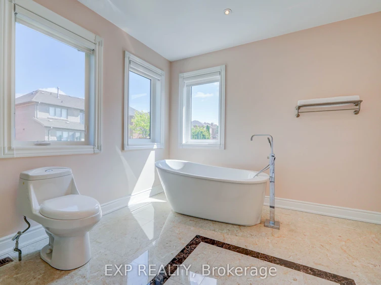 45 Henricks Crescent, Richmond Hill, ON, L4B 3W4 - 27