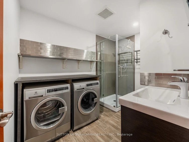 7 San Marko Place, Vaughan, ON, L4L 7M6 - 44