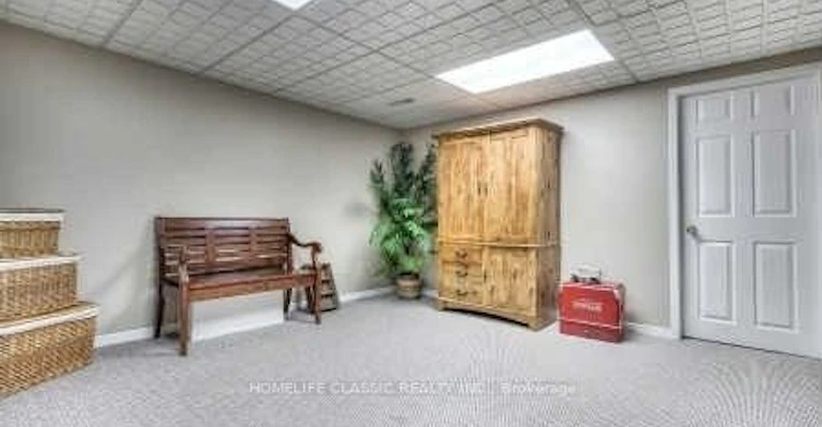 Lower-64 Parkway Avenue, Markham, ON, L3P 2G6 - 3