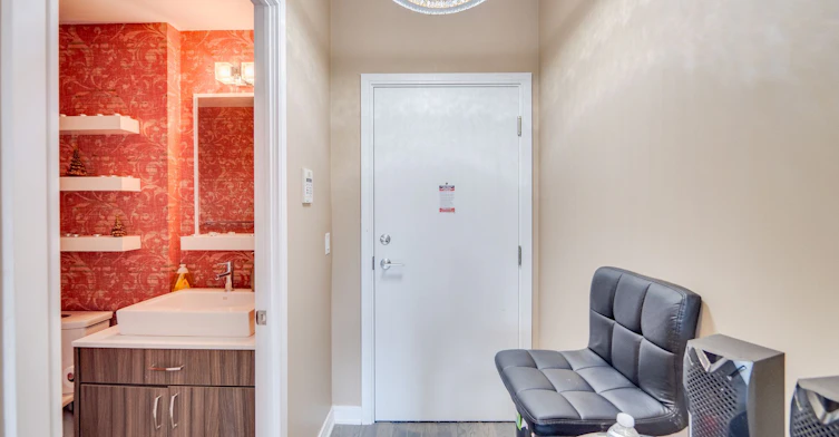 Sw-105-9191 Yonge Street, Richmond Hill, ON, L4C 1H7 - 17
