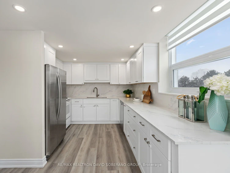 315-7601 Bathurst Street, Vaughan, ON, L4J 4H5 - 12