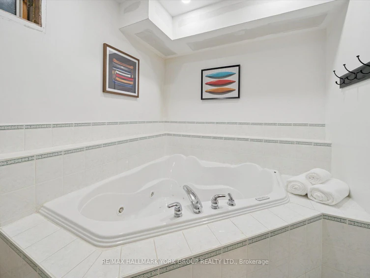 5 Burke Street, Georgina, ON, L0E 1R0 - 32