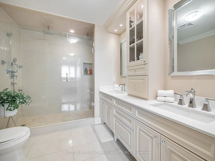 705-4700 Highway 7 N/A, Vaughan, ON, L4L 0B4 - 29