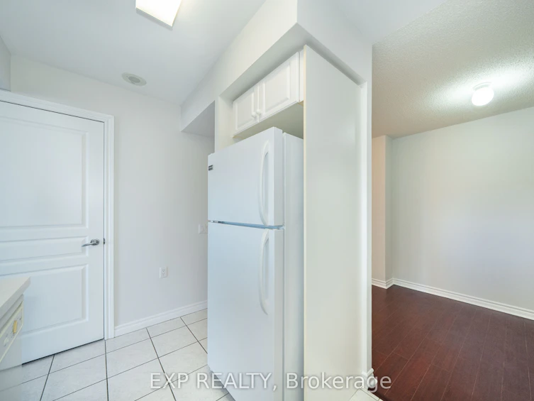 807-9015 Leslie Street, Richmond Hill, ON, L4B 4J8 - 25