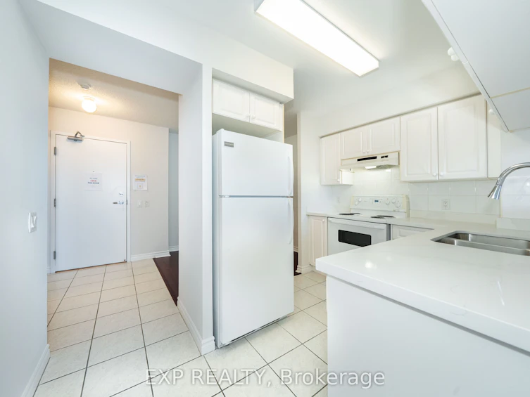 807-9015 Leslie Street, Richmond Hill, ON, L4B 4J8 - 22
