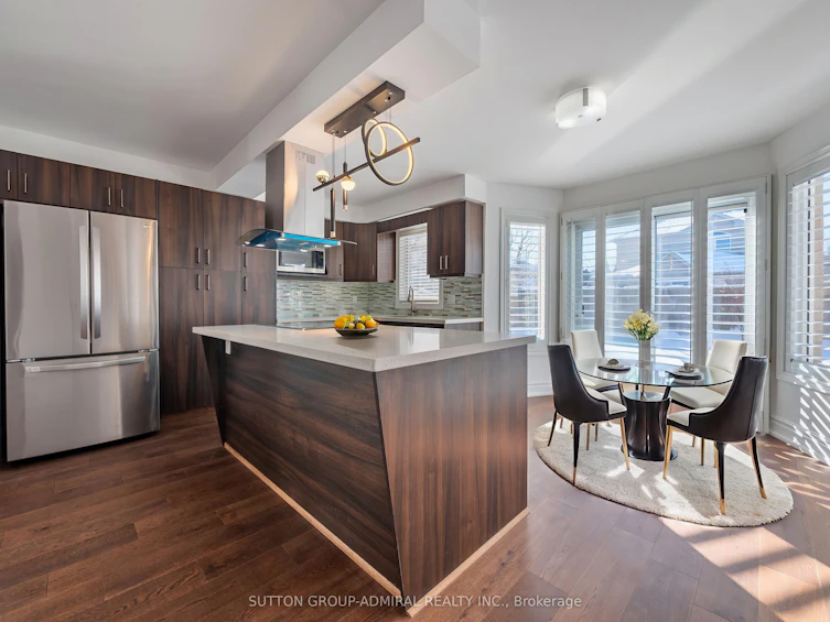 172 Kingsview Drive, Vaughan, ON, L4H 2Z3 - 6