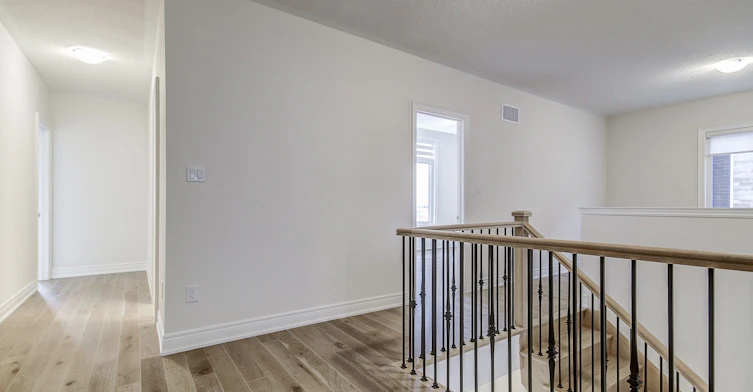 51 Lorrain Hand Crescent, Georgina, ON, L4P 0T2 - 49