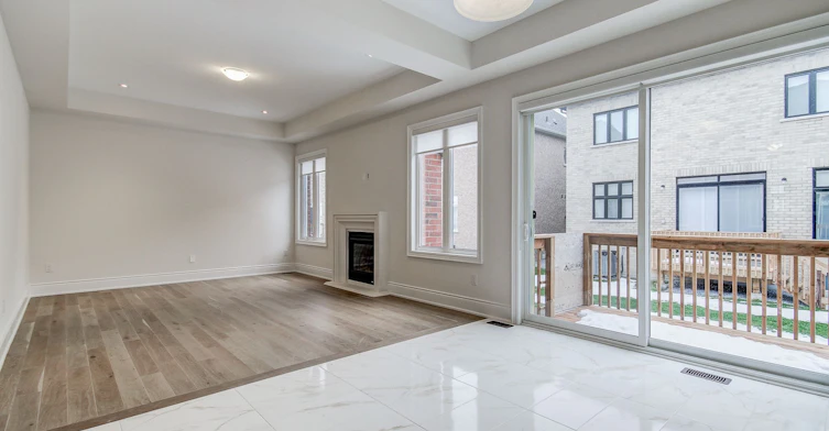 51 Lorrain Hand Crescent, Georgina, ON, L4P 0T2 - 16