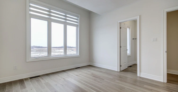 51 Lorrain Hand Crescent, Georgina, ON, L4P 0T2 - 31