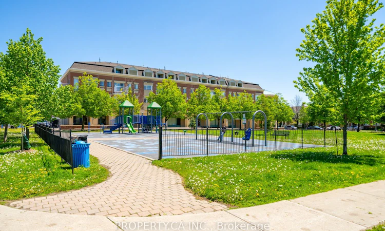 A206-15 Cornell Meadows Avenue