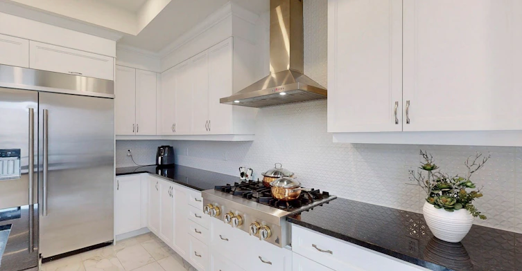 100 Ballantyne Boulevard, Vaughan, ON, L3L 0E8 - 10