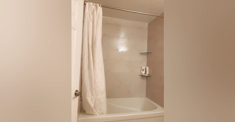 8 Stony Hill Boulevard, Markham, ON, L6C 0L6 - 4