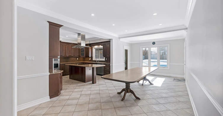 598 Lyman Boulevard, Newmarket, ON, L3X 1V9 - 8