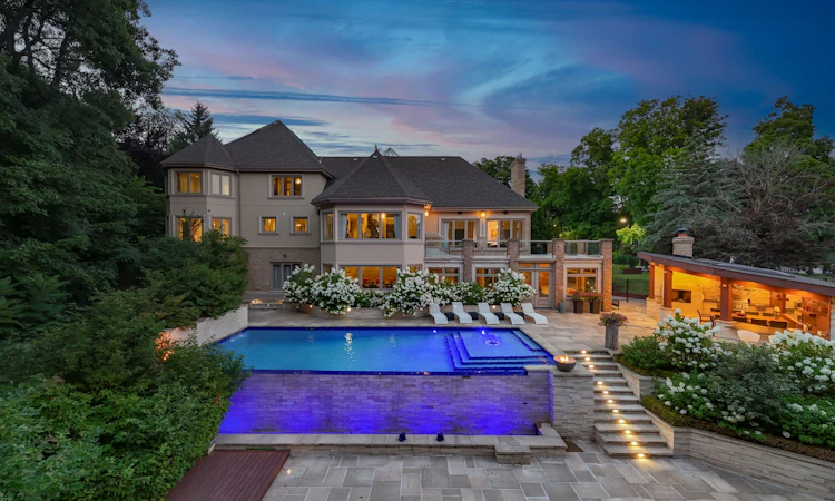 24 Dew Drop Court