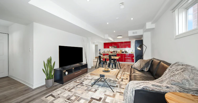 Lower-9 Caramel Crescent, Richmond Hill, ON, L4S 2P9