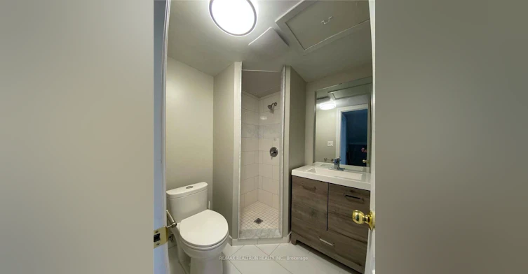 437 16th Avenue, Richmond Hill, ON, L4C 7A7 - 6
