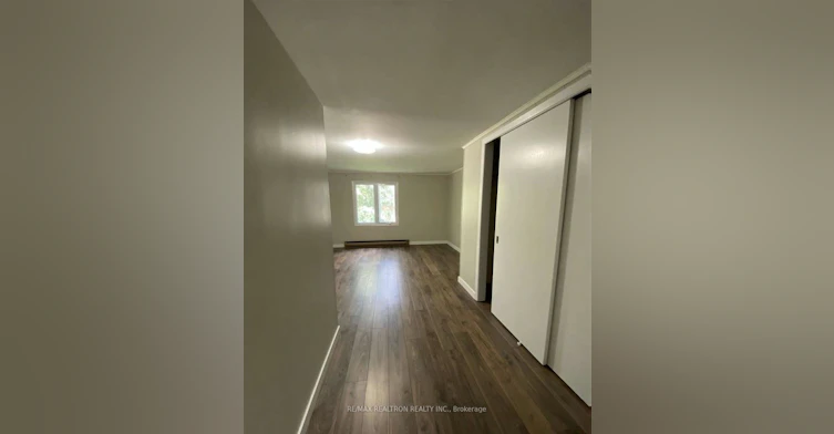 437 16th Avenue, Richmond Hill, ON, L4C 7A7 - 5