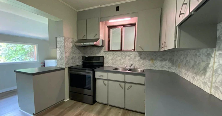 437 16th Avenue, Richmond Hill, ON, L4C 7A7 - 2