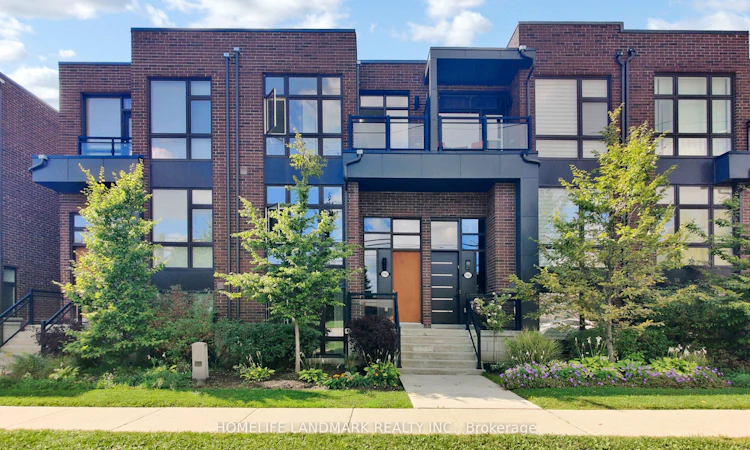 9180 Bathurst Street