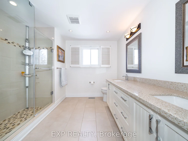 25 Pearl Gate Court, Richmond Hill, ON, L4B 2R2 - 32
