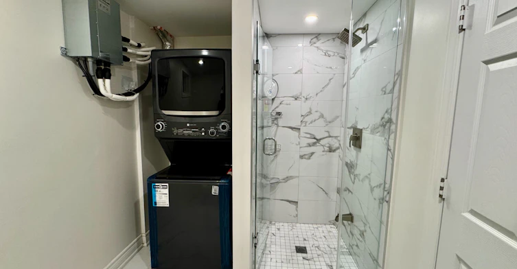 Basement-214 Bayview Avenue, Georgina, ON, L4P 2T2 - 12