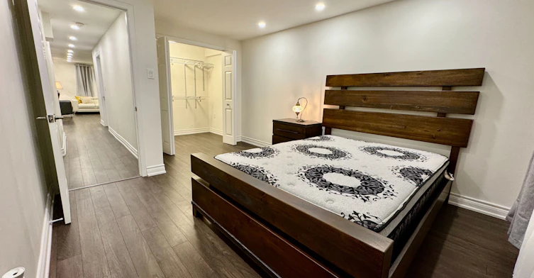 Basement-214 Bayview Avenue, Georgina, ON, L4P 2T2 - 14