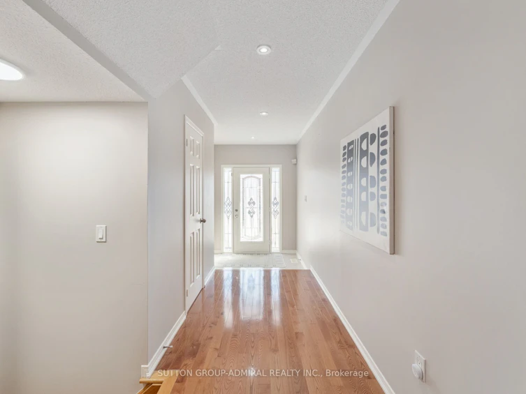 76 Orion Avenue, Vaughan, ON, L4H 3A1 - 4
