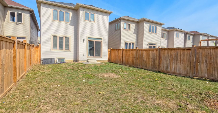 50 Sasco Way, Essa, ON, L0M 1B4 - 10