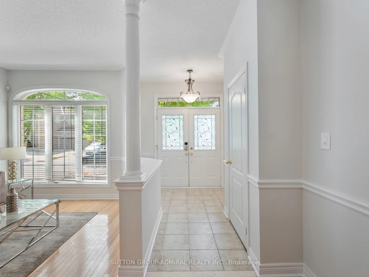 4 Haywood Drive, Markham, ON, L6C 3C8 - 2