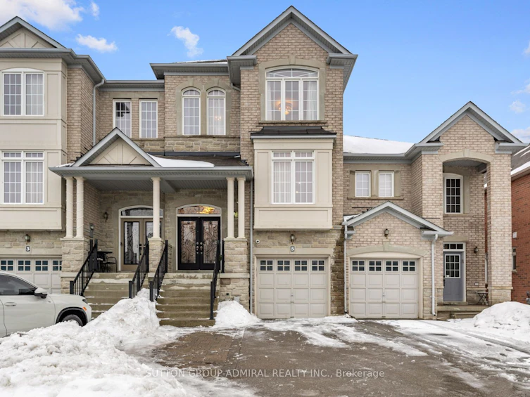 5 Millhouse Court, Vaughan, ON, L6A 4J4
