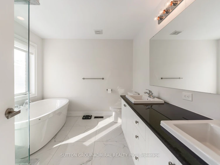 124 Mondial Crescent, East Gwillimbury, ON, L9N 0S2 - 24
