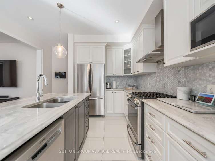 124 Mondial Crescent, East Gwillimbury, ON, L9N 0S2 - 9