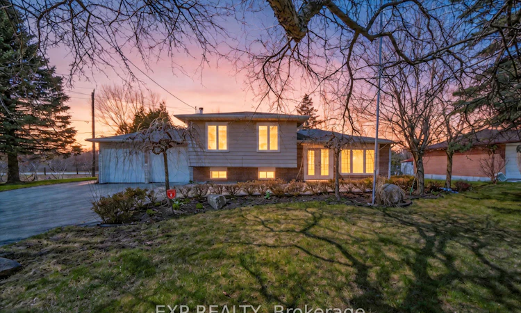 28 Lakeland Crescent