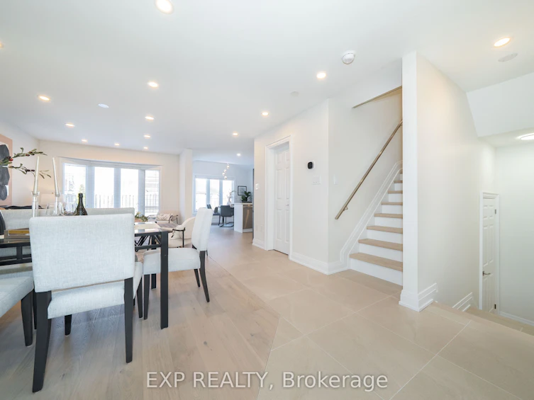 40 Primont Drive, Richmond Hill, ON, L4S 2S1 - 6