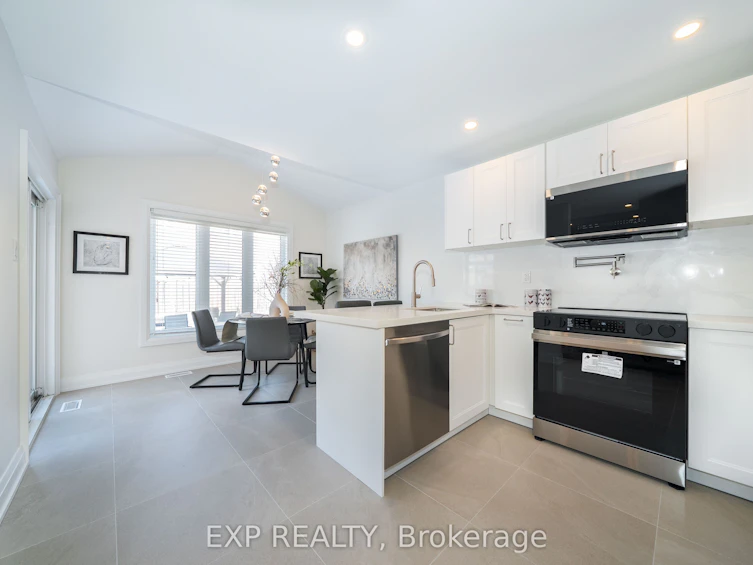 40 Primont Drive, Richmond Hill, ON, L4S 2S1 - 12
