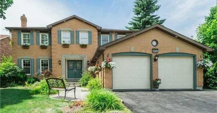 688 Village Parkway, Markham, ON, L3R 2Y5