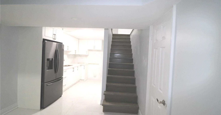 688 Village Parkway, Markham, ON, L3R 2Y5 - 4