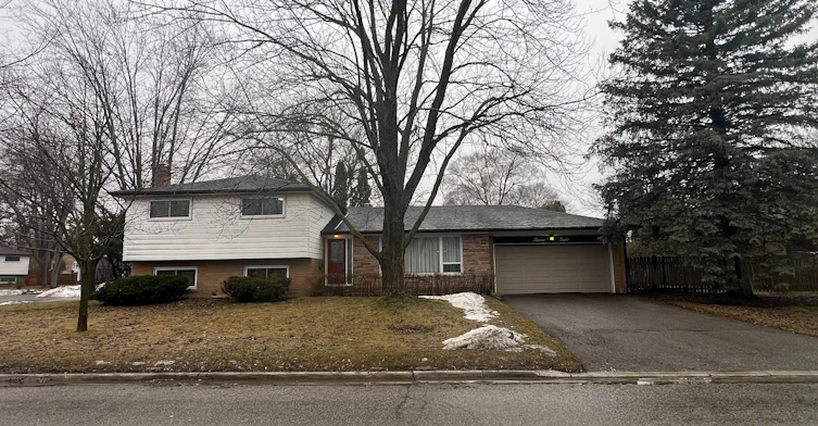 12 Pratt Circle, Markham, ON, L3R 1Y2