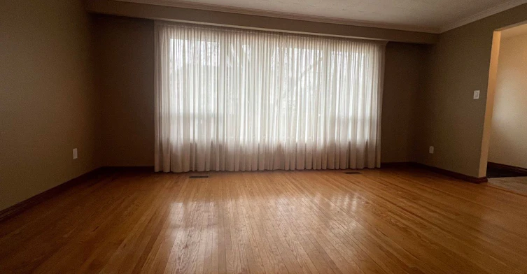 12 Pratt Circle, Markham, ON, L3R 1Y2 - 4