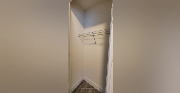 Ph17-25 Water Walk Drive, Markham, ON, L6G 0G3 - 11