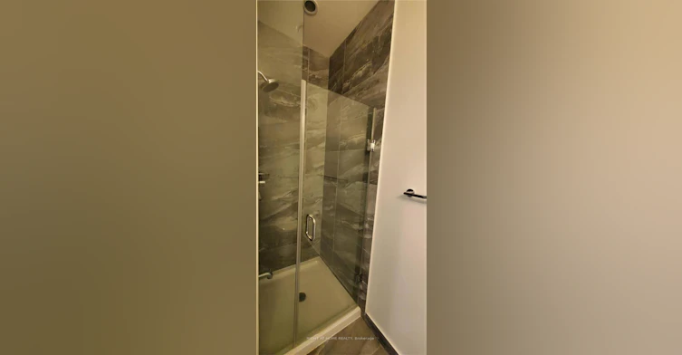 Ph17-25 Water Walk Drive, Markham, ON, L6G 0G3 - 14