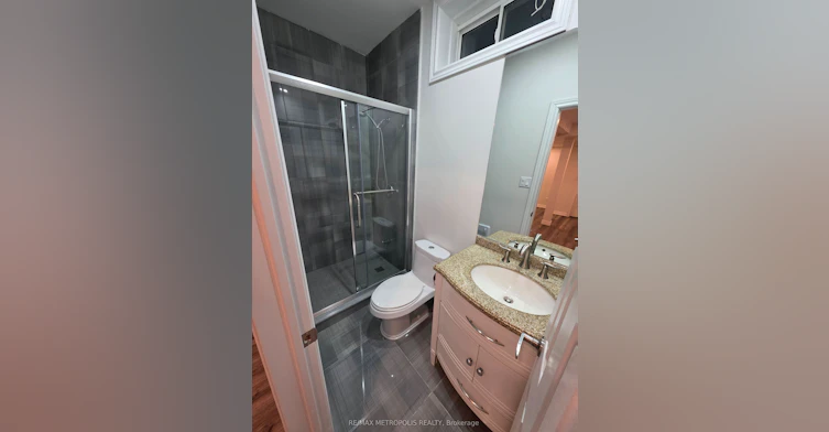 BSMT-301 Seaview Heights, East Gwillimbury, ON, L9N 0S3 - 5