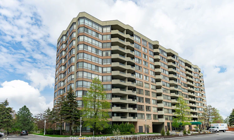 520-25 Austin Drive